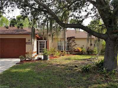 15615 Spring Line Ln Fort Myers, FL 33905