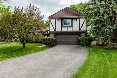 454 Waterbury Ct Naperville, IL 60565