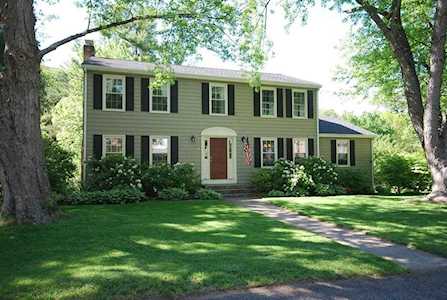 9 Hickory Hill Lane Framingham, MA 01702
