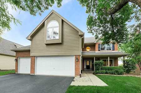 2724 Willow Ridge Dr Naperville, IL 60564