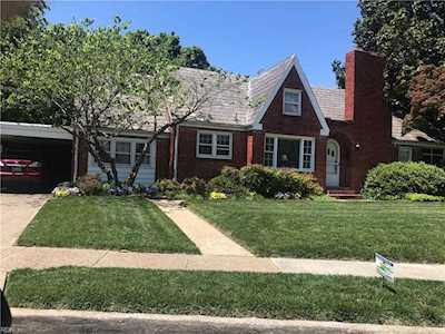 1037 S Lexan Cres Norfolk, VA 23508