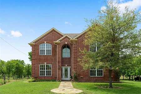 667 County Road 904 Joshua, TX 76058