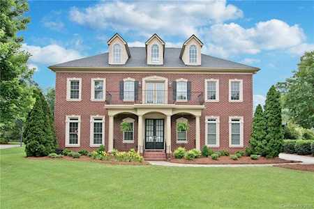 2310 Highland Forest Dr Marvin, NC 28173