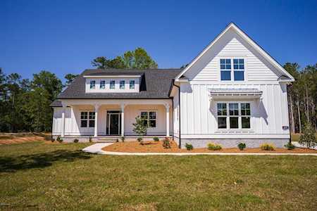 807 Crown Pointe Drive Hampstead, NC 28443