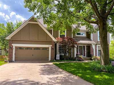 12535 Connell St Overland Park, KS 66213