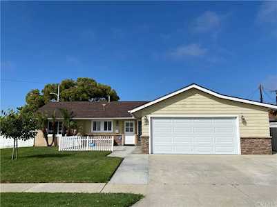 14392 Spa Drive Huntington Beach, CA 92647