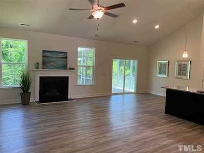 352 Avery Glenn Way #25 Fuquay Varina, NC 27526
