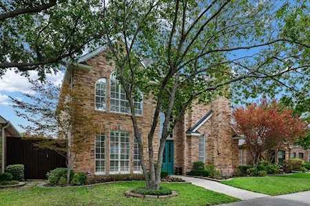 8308 Briar Drive Dallas, TX 75243