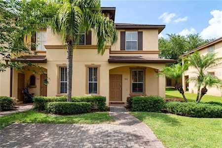 706 Terra Lago St Davenport, FL 33897