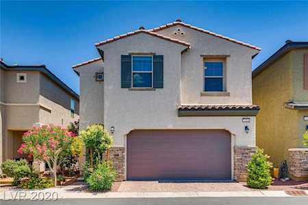 7526 Whitman Colonial Las Vegas, NV 89166
