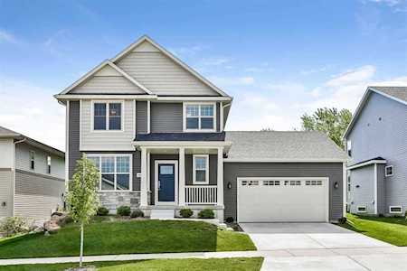1763 Emerson St Sun Prairie, WI 53590