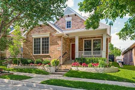 7913 Creek View Drive North Richland Hills, TX 76180