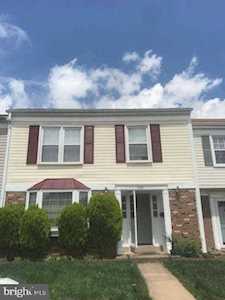 9087 Mcclellan Comn Manassas, VA 20110