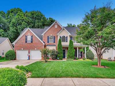 16230 Grafham Circle Huntersville, NC 28078