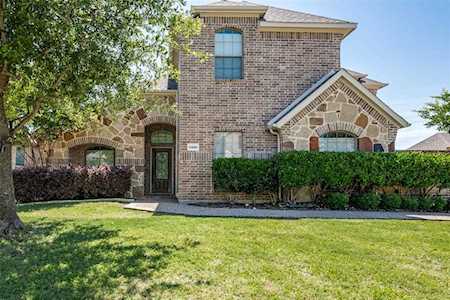 5904 Cripple Creek Trail North Richland Hills, TX 76180