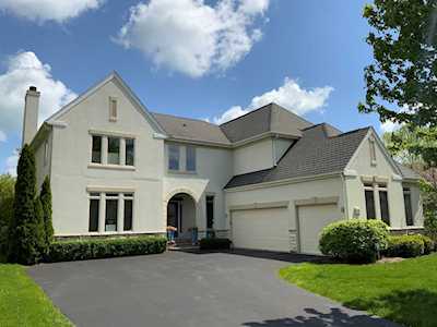 44 Holabird Loop Highwood, IL 60040