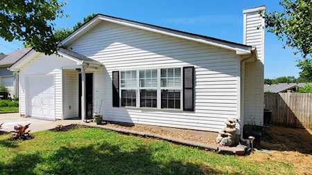 322 Cedar Park Cir La Vergne, TN 37086