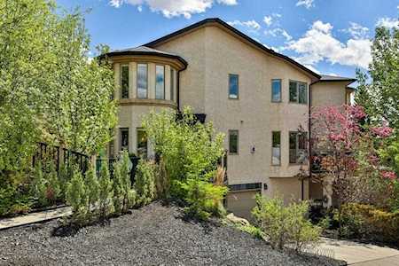 1333 Abbott Avenue NE Calgary, AB T2E 8W5