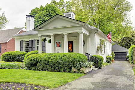 4030 Saint Germaine Ct Louisville, KY 40207