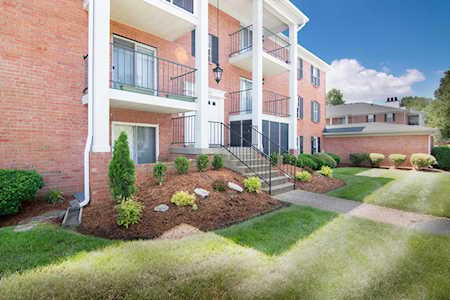 1309 Donard Park Ave Louisville, KY 40218