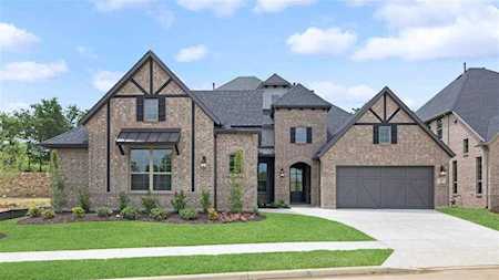290 Waters Edge Drive Argyle, TX 76226