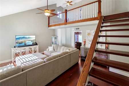 2419 Minuteman Way Costa Mesa, CA 92626