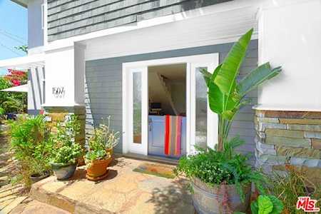 1507 Wollacott Street Redondo Beach, CA 90278