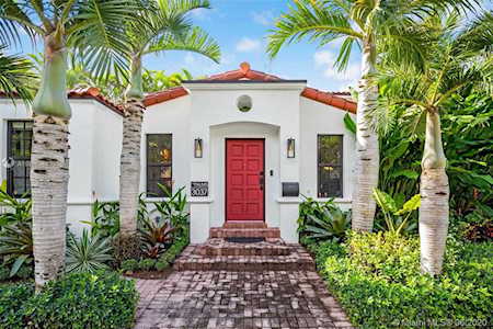 3037 SW 4th Ave Miami, FL 33129