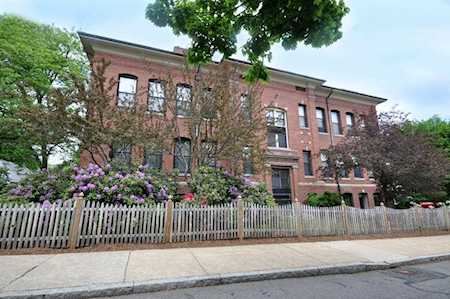 1 School Street #404 Arlington, MA 02476