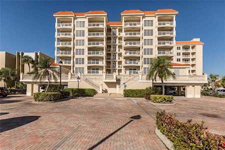17720 Gulf Blvd #A300 Redington Shores, FL 33708