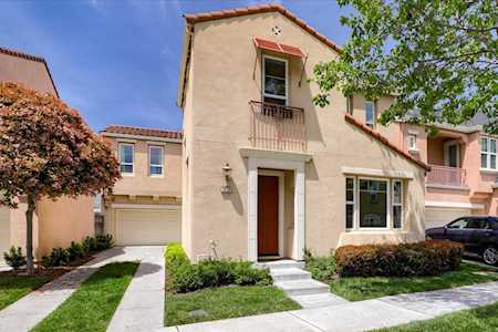 1023 Brackett Way Santa Clara, CA 95054
