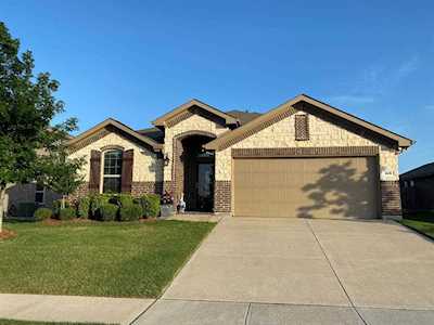 428 Peach Lane Burleson, TX 76028