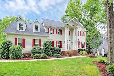 19714 Coachmans Trace Cornelius, NC 28031