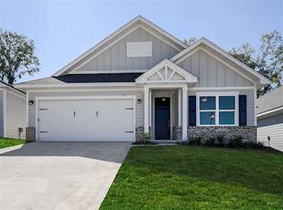 D8 Lexington Creek Drive Tallahassee, FL 32311