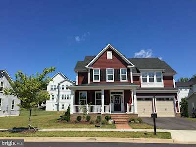 17156 Belle Isle Dr Dumfries, VA 22026