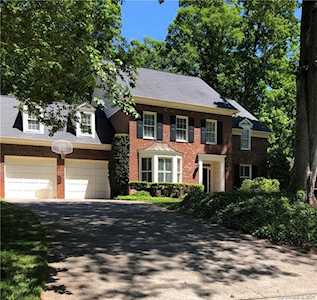 1227 Kingscross Dr Charlotte, NC 28211