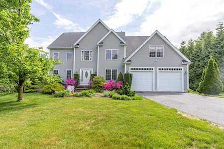 2 Apple Rock Rd Millis, MA 02054