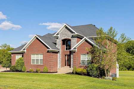 601 Peach Orchard Cir Louisville, KY 40023