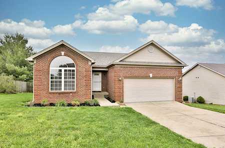 70 N Country Dr Shelbyville, KY 40065