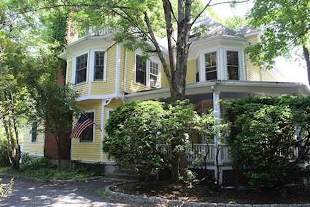 1461 Main St Concord, MA 01742