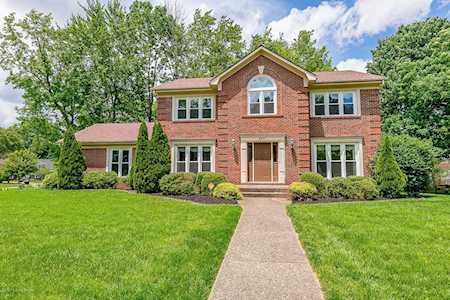 8901 Blossom Ln Louisville, KY 40242