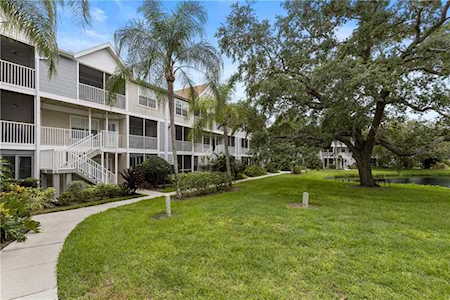 850 S Tamiami Trl #201 Sarasota, FL 34236