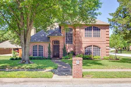 2033 Pecan Lane Grapevine, TX 76051