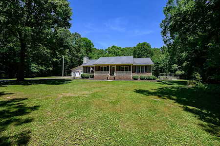 125 Hollandale Rd La Vergne, TN 37086