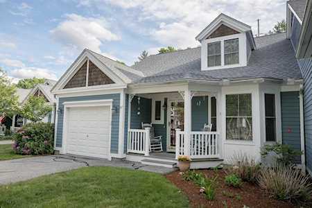 67 Deerfield Run #80 Marlborough, MA 01752