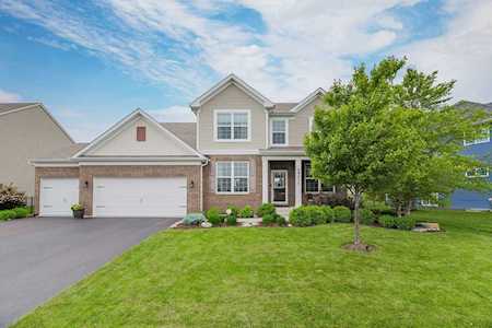 25037 Thornberry Dr Plainfield, IL 60544