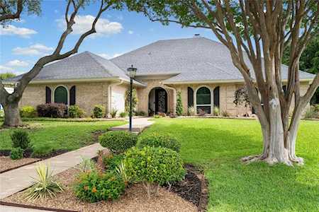 560 Timber Ridge Drive Trophy Club, TX 76262