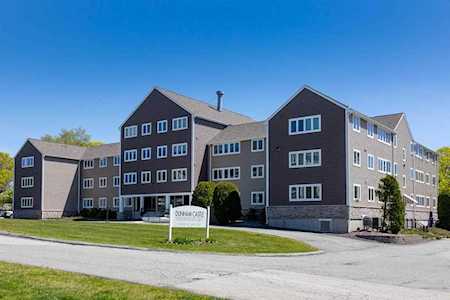 38 Dunham Rd #301 Beverly, MA 01915