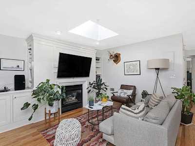 453 Massachusetts Ave #5 Boston, MA 02118