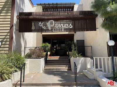 6000 Canterbury Drive #205 Culver City, CA 90230